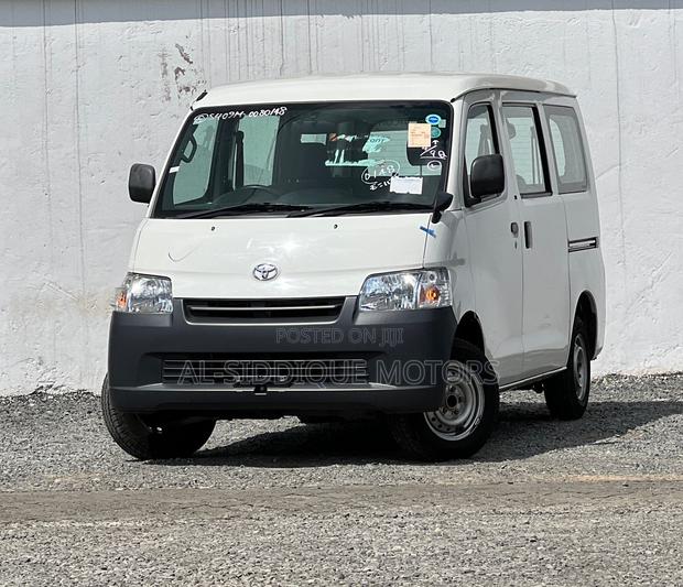 Toyota TownAce 2019 Off white