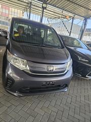 Honda Stepwgn 2019 Gray for sale