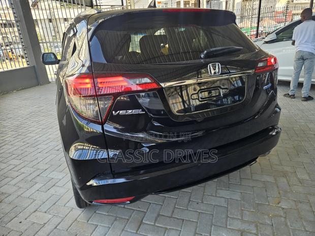 Honda Vezel 2019 Blue