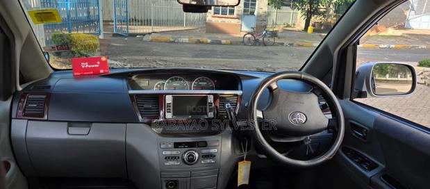 Toyota Noah 2007 Silver