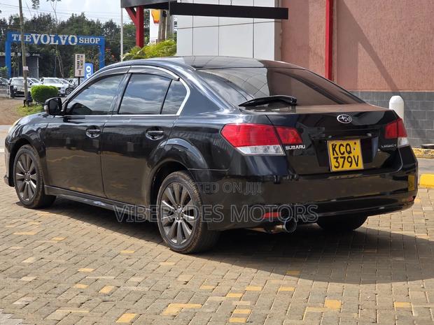 Subaru Legacy 2012 Black