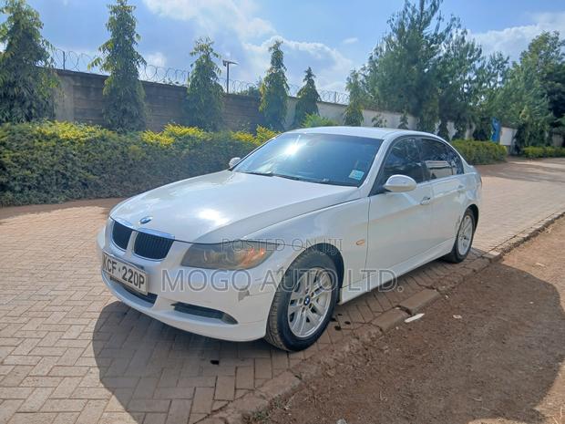 BMW 320i 2008 White