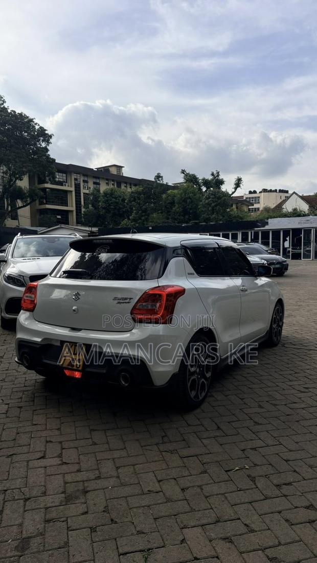 Suzuki Swift Sport 2013 White