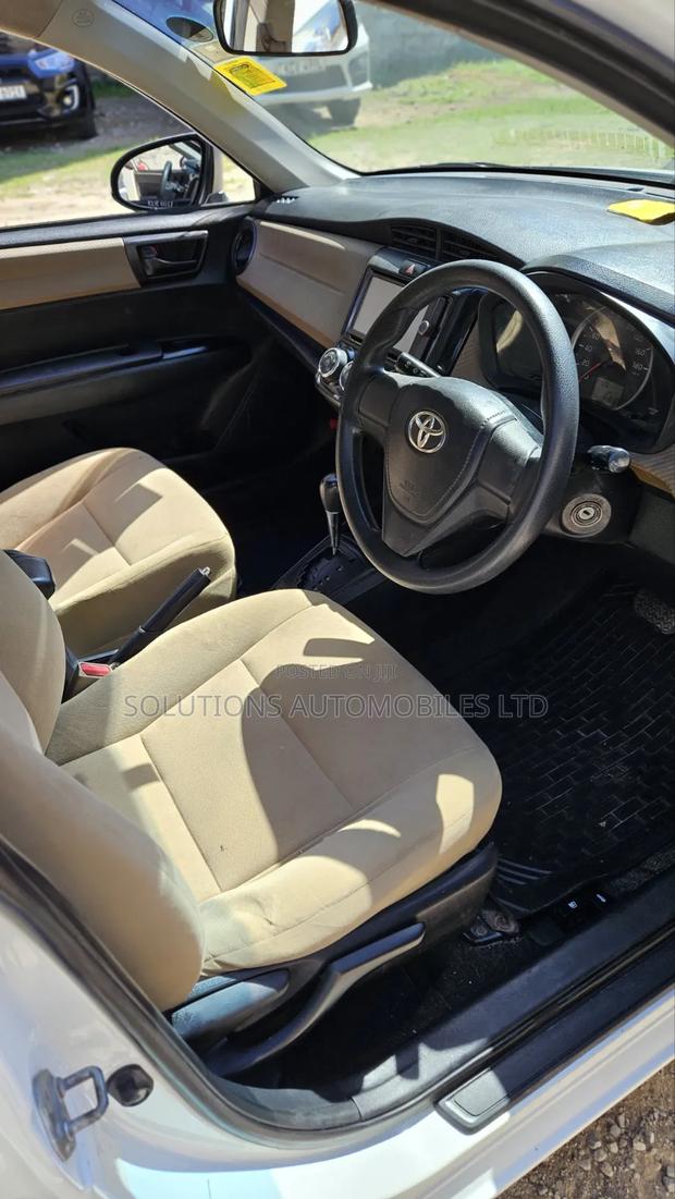 Toyota Axio 1.5 G 2WD 2015 White