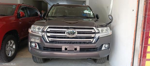 Toyota Land Cruiser 2019 Gray