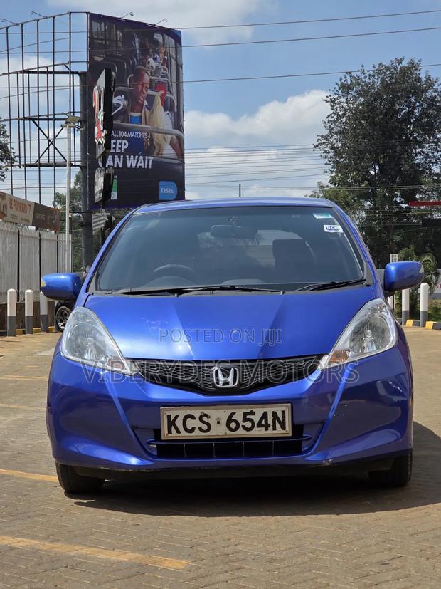 Honda Fit 2011 Blue