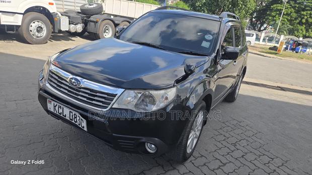 Subaru Forester 2011 Black