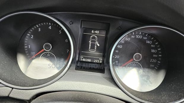 Volkswagen Golf GTI 2012 White