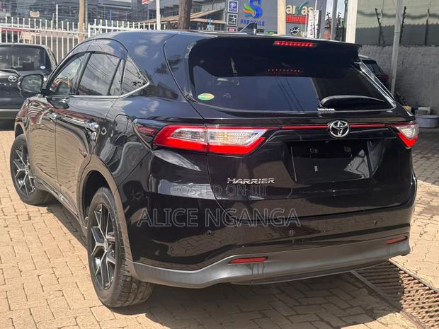 Toyota Harrier 2019 Black