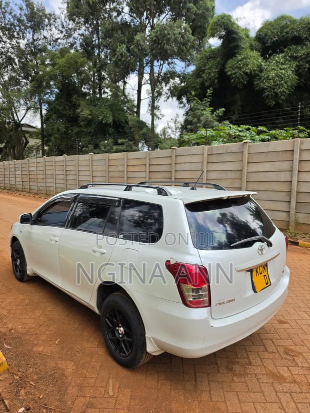 Toyota Corolla Fielder 2011 White