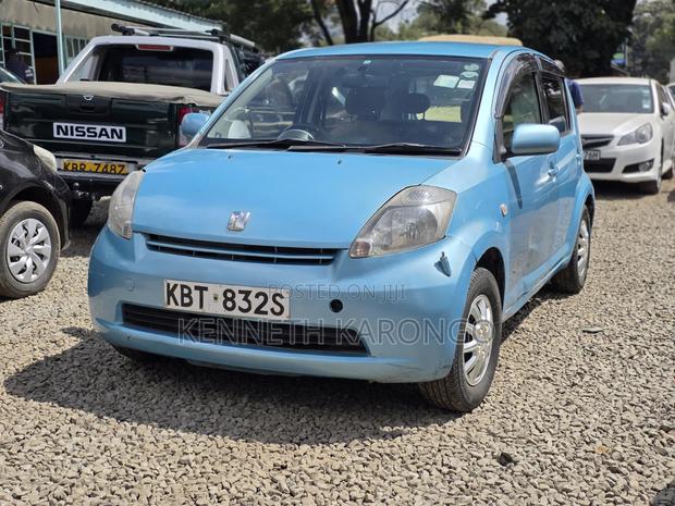 Toyota Passo 2005 Blue