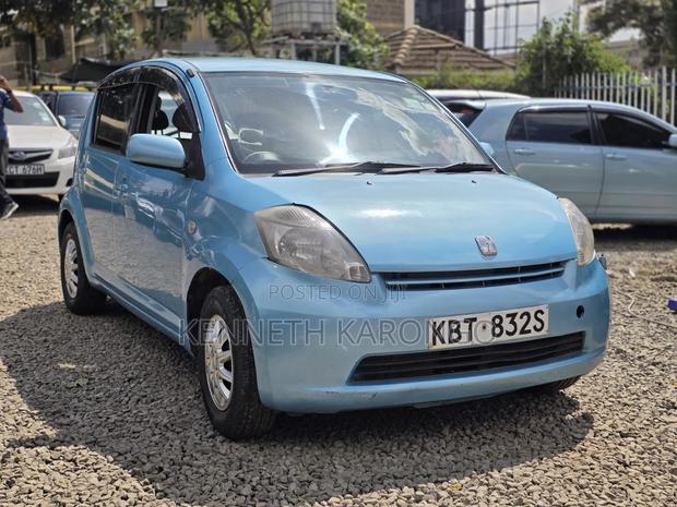 Toyota Passo 2005 Blue