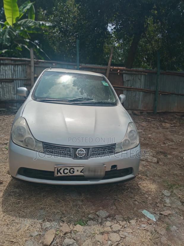 Nissan Wingroad 2010 Silver