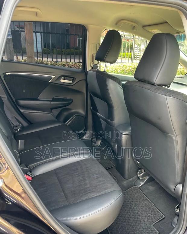 Honda Fit Shuttle 2019 Purple