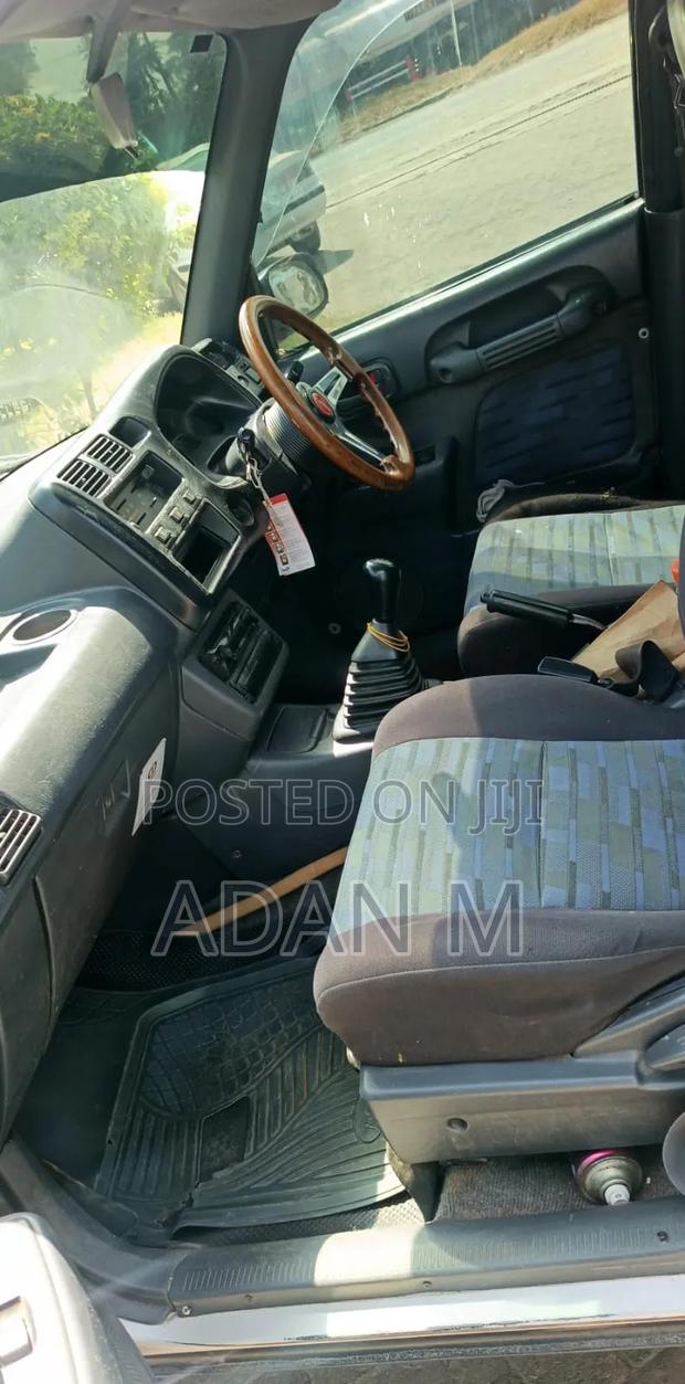 Toyota RAV4 1995 White