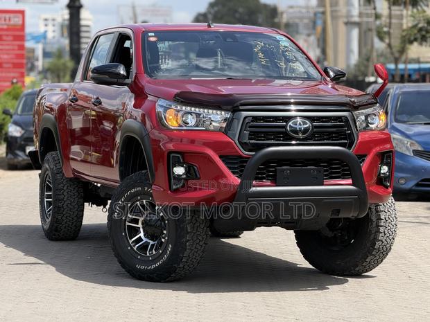 Toyota Hilux 2019 Red