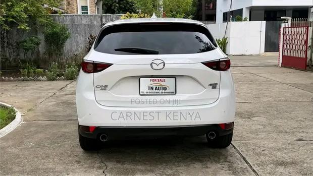 Mazda CX-5 2019 White