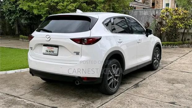 Mazda CX-5 2019 White