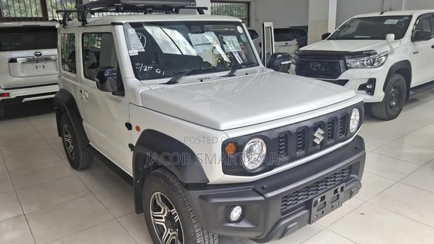 Suzuki Jimny 2017 White