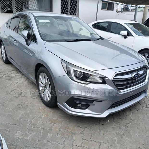 Subaru Legacy 2019 Silver