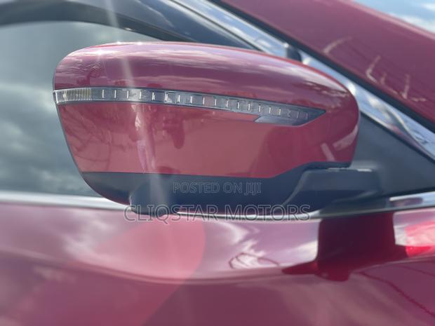 Nissan X-Trail 2.0 Hybrid AWD 2019 Red