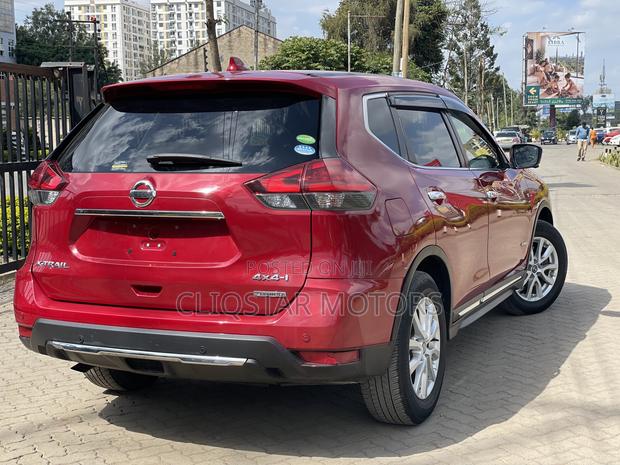 Nissan X-Trail 2.0 Hybrid AWD 2019 Red