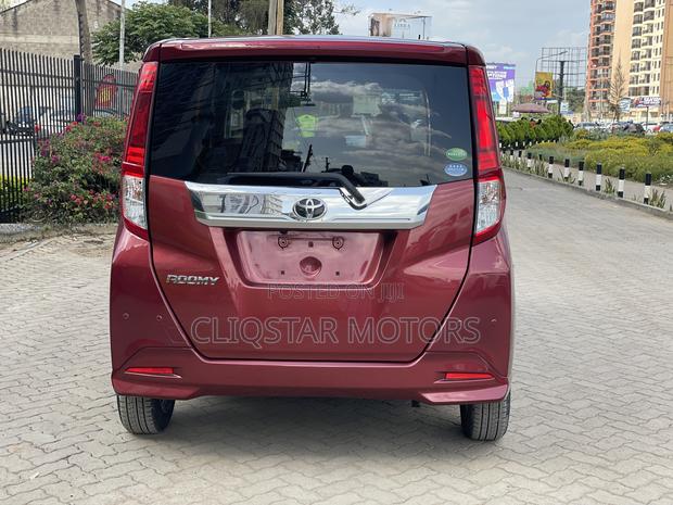 Toyota Roomy 1.0 FWD 2019 Red
