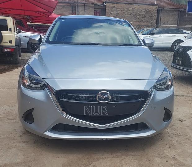 Mazda Demio 2019 Silver