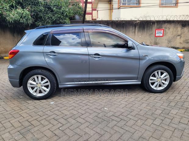 Mitsubishi RVR 2.0 2012 Gray