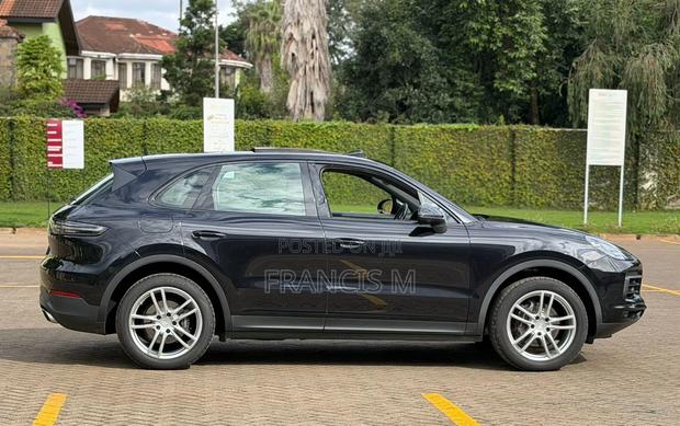 Porsche Cayenne 2019 Black