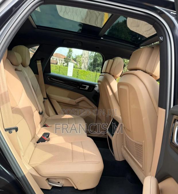 Porsche Cayenne 2019 Black