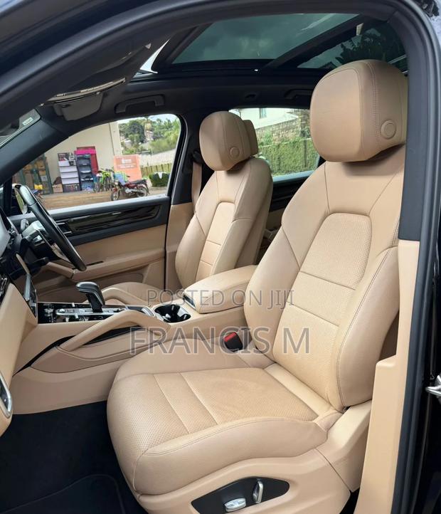Porsche Cayenne 2019 Black
