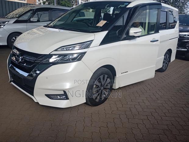 Nissan Serena 2019 White