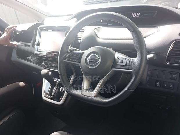 Nissan Serena 2019 White