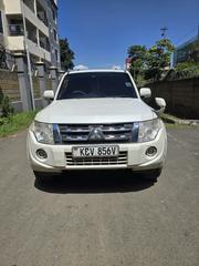 Mitsubishi Pajero 2012 White for sale