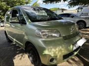 Toyota Porte 2007 Green for sale