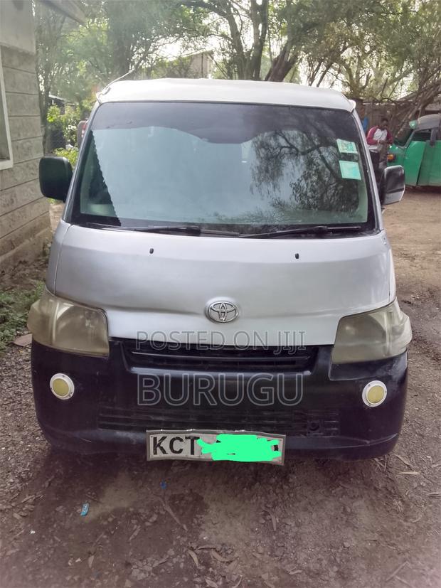 Toyota TownAce 2011 Silver
