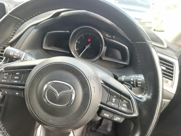 Mazda Axela 2019 Blue