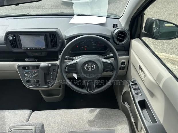 Toyota Passo 2019 Green