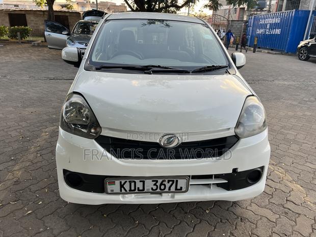 Daihatsu Mira 2015 White