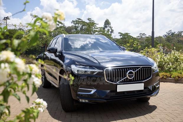 Volvo XC60 T5 Inscription AWD 2018 Black