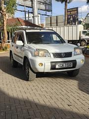 Nissan X-Trail 2007 White for sale