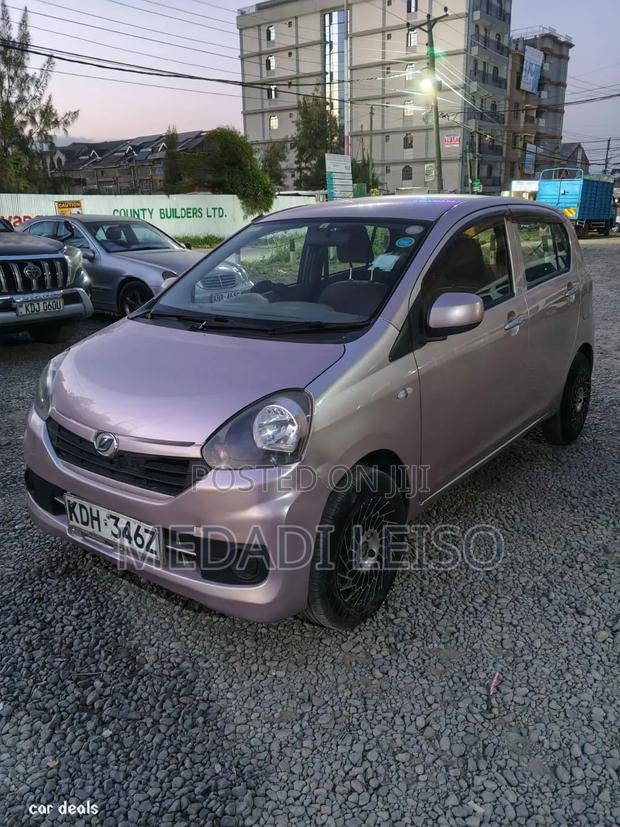 Daihatsu Mira 2015 Pink