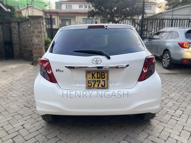 Toyota Vitz 2013 White