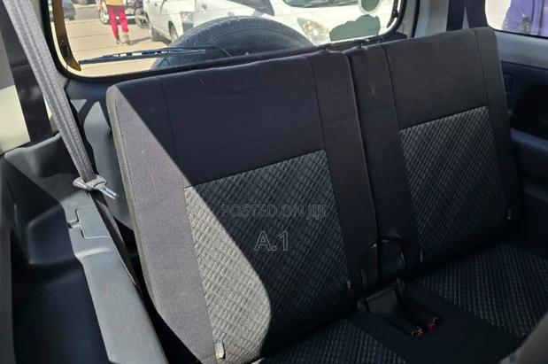Suzuki Jimny 2018 White
