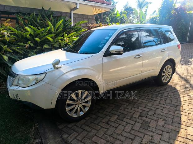 Subaru Forester 2011 Silver