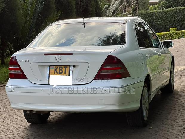 Mercedes-Benz C230 2005 White