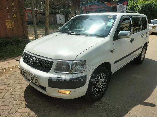 Toyota Succeed 2012 White