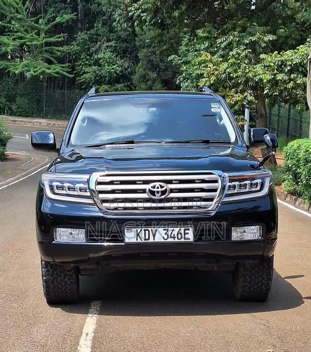 Toyota Land Cruiser 4.6 V8 ZX 2014 Black