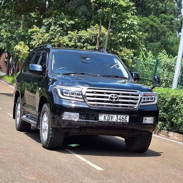 Toyota Land Cruiser 4.6 V8 ZX 2014 Black